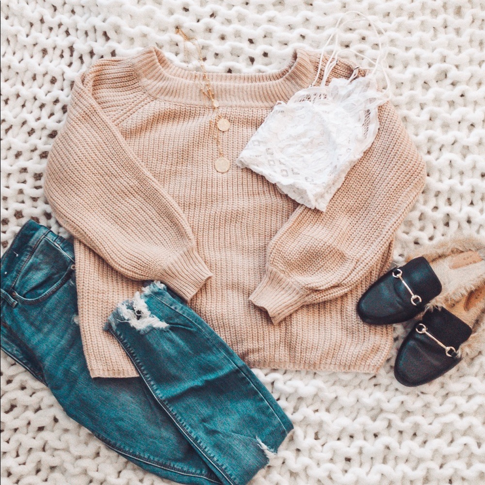 Blush sweater 💕